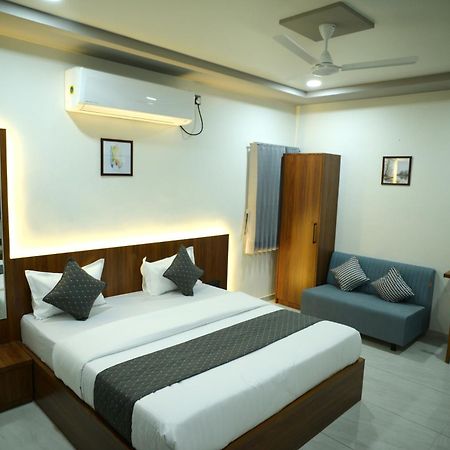 Hotel Aagman Palanpur Ngoại thất bức ảnh